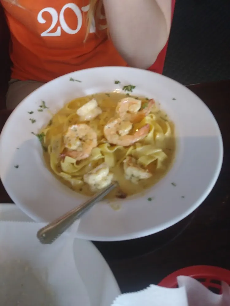 Shrimp Fettuccine Alfredo